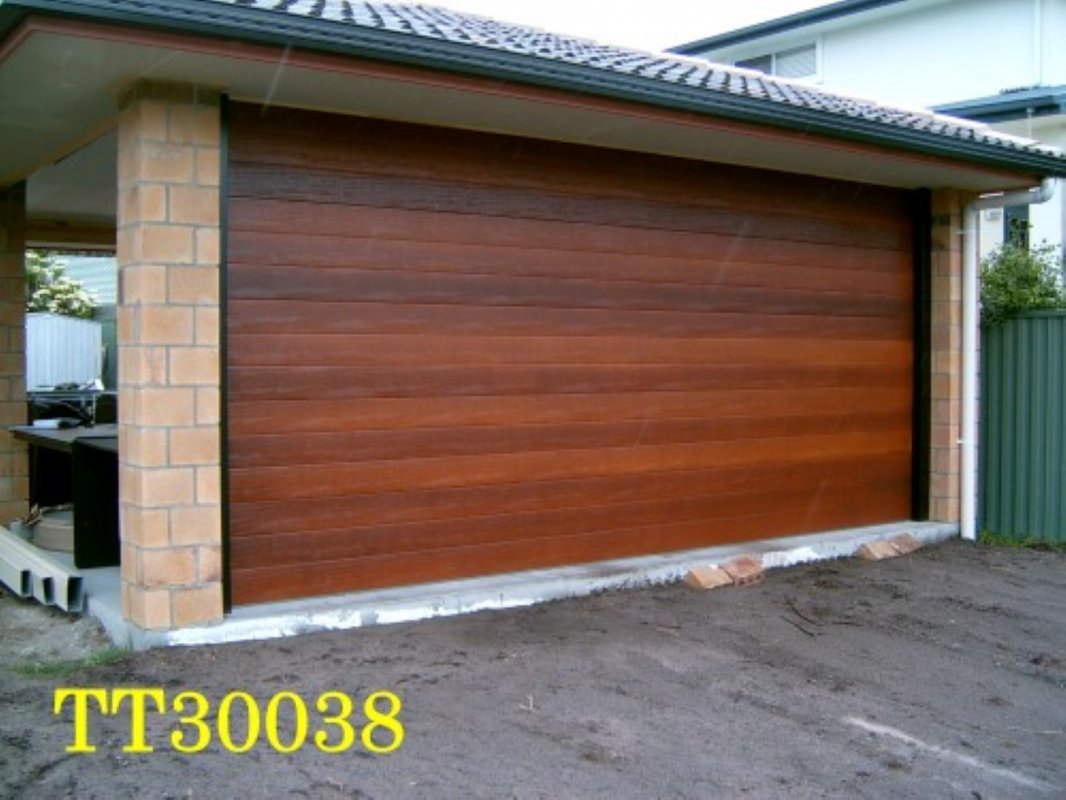 Simple Garage Door Jobs Gold Coast for Large Space